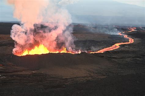 volcano webcam live|Volcanoes